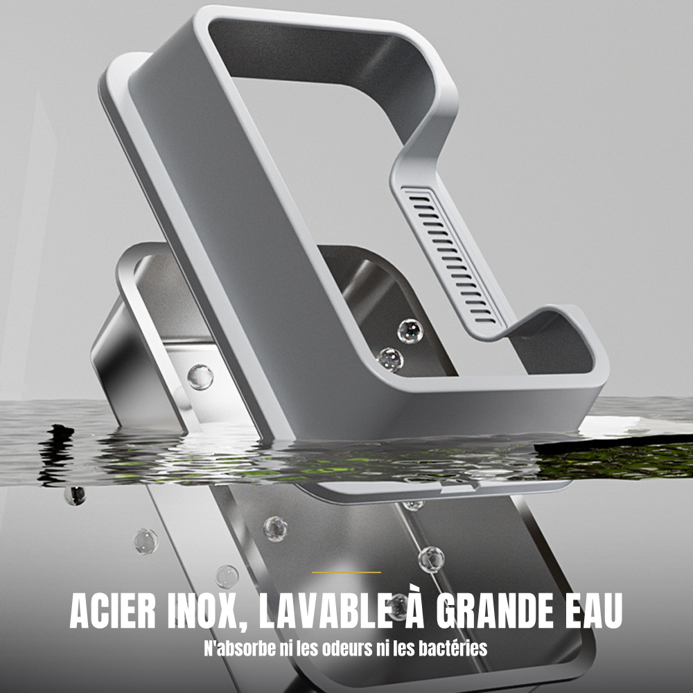 Bac à litière Le Trône Royal en acier inox plongé dans l'eau, lavable à grande eau, n'absorbe ni odeurs ni bactéries