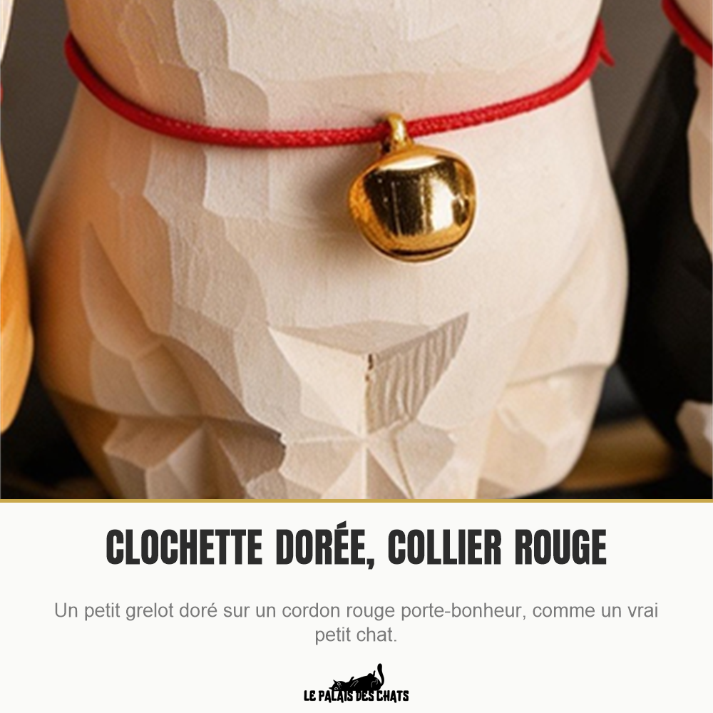 Grelot doré et cordon rouge de la figurine chat en bois