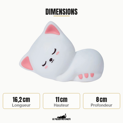 Dimensions de la veilleuse chat Le Veilleur Endormi : 16,2 cm de long, 11 cm de haut et 8 cm de profondeur